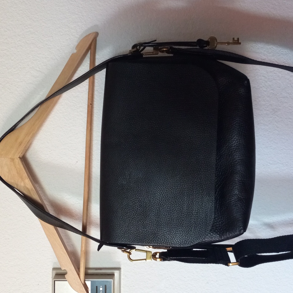 Fossil Black Pebble Leather Shoulder Crossbody Purse